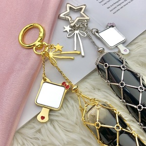 Porte-clés exquis en acier inoxydable avec pochette à maquillage, nouveau design créatif, mignon pendentif chat, miroir, cadeau pour fille - Product Image 1