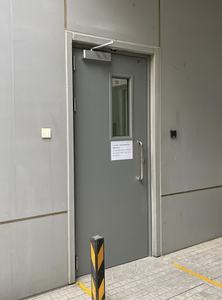 Les portes coupe-feu en acier haute performance sont le premier choix pour les centres commerciaux, les écoles, les hôpitaux et autres lieux densément peuplés - Product Image 3