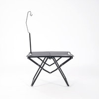 Table pliante carrée multifonctionnelle extérieure portative conception moderne de fer pour le camping pique-nique utilisation de plage siège unique pliable