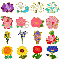Pins en métal émaillé 3D personnalisés en usine avec un design écologique et des motifs de dessins animés sur mesure
