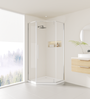 Kamar Mandi Sudut Modern dengan Pintu Berengsel, Bingkai Hitam Matte Bentuk Berlian, dan Kaca Mudah Dibersihkan