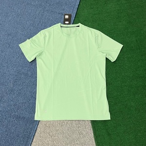 Camisetas deportivas Dri Fit de alta calidad para hombre en varios colores para gimnasio, correr y entrenamiento deportivo al por mayor - Product Image 2