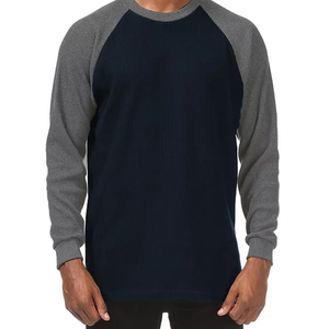 T-shirt <span class=keywords><strong>termica</strong></span> da uomo in maglia <span class=keywords><strong>nera</strong></span> con cialde da uomo a manica lunga da uomo in cotone morbido in tinta unita e in bianco T-shirt Raglan - Product Image 3