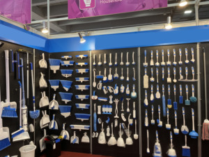 Directo de fábrica, <span class=keywords><strong>pelo</strong></span> abierto, cerdas duras, <span class=keywords><strong>escoba</strong></span>, cabeza de <span class=keywords><strong>escoba</strong></span> de plástico, batidor doméstico, fuente de puesto, <span class=keywords><strong>escoba</strong></span> de madera - Product Image 6