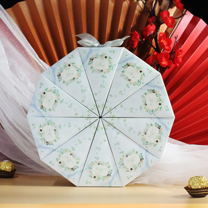 Scatola Regalo Pieghevole in Carta per Caramelle Nuziali con Design Creativo Personalizzato, Scatola Triangolare per Pezzi di <span class=keywords><strong>Torta</strong></span> - Product Image 6
