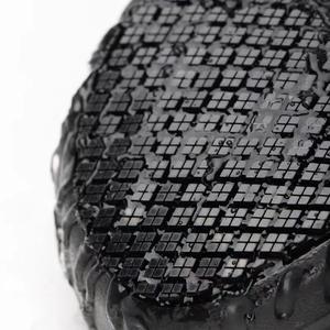 Chaussures de travail légères et souples en EVA pour hommes et femmes, chaussures de cuisine d'hôtel, antidérapantes, imperméables, chaussures de sécurité pour chef - Product Image 4