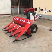 Une variété de spécifications de moissonneuses-batteuses, sélection multiple de machines de dessin technique, machine à couper le poivre