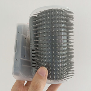 Morbido Grooming Cat Auto-groomer A Parete Ad Angolo 2 Pacchetto Dispositivo di Massaggio Auto Cat Groomer - Product Image 1