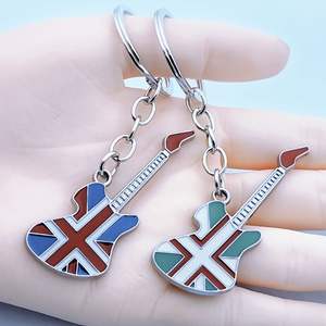 Llavero Creativo con Colgante de Guitarra Musical Colorida con Efecto de Goteo de Aceite, Estilo Europeo y Americano - Product Image 2