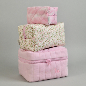 Pochette <span class=keywords><strong>de</strong></span> maquillage matelassée en velours <span class=keywords><strong>de</strong></span> haute qualité, logo brodé, trousses <span class=keywords><strong>de</strong></span> <span class=keywords><strong>toilette</strong></span> en tissu éponge, grande capacité, sacs <span class=keywords><strong>de</strong></span> <span class=keywords><strong>toilette</strong></span> <span class=keywords><strong>de</strong></span> voyage - Product Image 5
