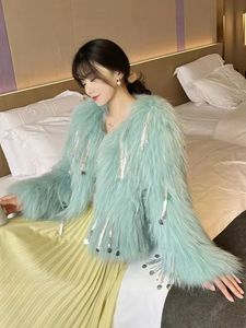 Chaqueta de Piel de Mapache Negra Carbón a la Moda con Borlas, Abrigo de Piel Genuina, Chaqueta Corta Elegante para Fiesta, Estilo Boutique - Product Image 2