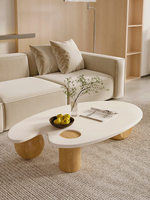 Table basse en bois irrégulière de style crème Table basse en bois créative et irrégulière de style moderne Wabi Sabi