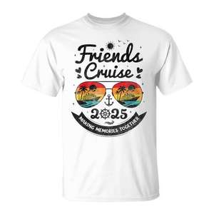 Camiseta de Grupo Friends Cruise 2025, Diseño Vintage para Vacaciones en la Playa, Creando Recuerdos Juntos - Product Image 1