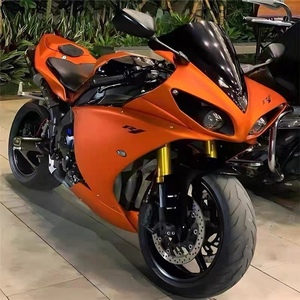 Motocicleta Deportiva R1 de Segunda Mano Importada, Modelo R6 de Carreras, Cuatro Cilindros, 1000cc, Motor Potente - Product Image 2