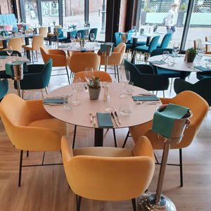 Ghế ăn nhung màu vàng hiện đại với chân kim loại màu đen cho nhà hàng và quán cà phê ghế ăn và bàn - Product Image 1