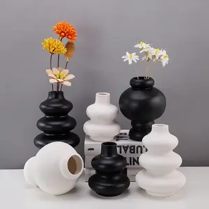オフィスのリビングルームの装飾のための新しい創造的なギフトの家の装飾セラミック花瓶
