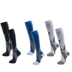 Calcetines de Compresión BENE 20-30mmhg Hasta la Rodilla Antibacterianos Deportivos para Correr Otoño Talla Adulto Pequeña Mediana Grande XL - Product Image 1