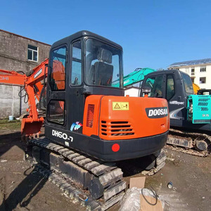 รถขุด Doosan DH60-7 มือสอง 6 ตัน รถขุดเกาหลี พร้อมใบมีด คุณภาพสูง อุปกรณ์ก่อสร้างมือสอง Doosan DH60 DH60-7 - Product Image 5