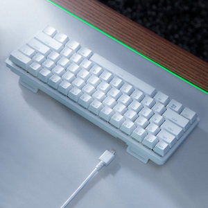 Teclado Mecánico Razer Huntsman Mini de 61 Teclas con Eje Óptico – Potencia Compacta para Esports - Product Image 4