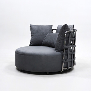 Fauteuil pivotant moderne en velours, chaise de salon surdimensionnée, fauteuil moelleux avec structure métallique et coussins décoratifs pour chambre à coucher, appartement, style minimaliste - Product Image 4