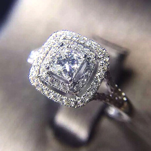 Bague créative argentée pour femme, élégante, cadeau d'anniversaire, accessoire de mode pour les fêtes - Product Image 1