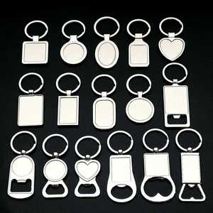 Hình dạng tùy chỉnh Hợp kim kẽm mở chai keychain sáng tạo khuyến mại Quà Tặng cá nhân ủng hộ đám cưới kim loại vòng chìa khóa - Product Image 2