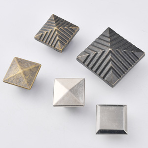 Tirador de gabinete cuadrado de aleación de zinc, diseño minimalista, herraje duradero para muebles, pomo de un solo orificio - Product Image 1