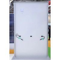 Meilleure façon de monter des panneaux solaires du module monofacial demi-cellule 550w 555w