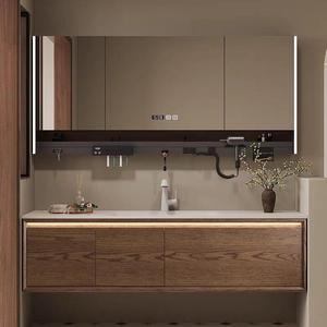 ตู้กระจกเก็บของอัจฉริยะสีไม้โมเดิร์น พร้อมหน้าจอแสดงเวลา ท็อปสีขาว แบบแขวนผนัง ฟังก์ชั่นไล่ฝ้า วัสดุไม้โอ๊ค - Product Image 1