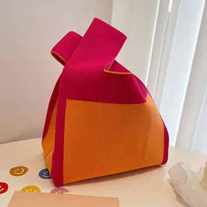 Sac fourre-tout tricoté personnalisé avec votre logo, sac de shopping à carreaux grande capacité, sac à bandoulière fait main au crochet pour femmes et filles - Product Image 5