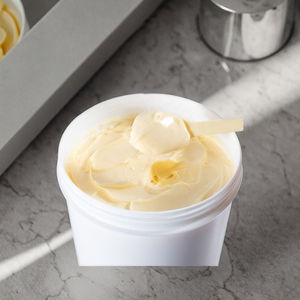 วิตามินซี ครีมลดเลือนริ้วรอย ฝ้า กระ จุดด่างดำ ผิวคล้ำ ผิวขาวกระจ่างใส - Product Image 4