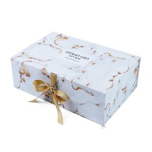 Boîtes cadeaux magnétiques pliables en blanc laser de luxe Crown Win, logo personnalisé, ruban adhésif, boîtes de rangement pliables avec fenêtre - Product Image 5