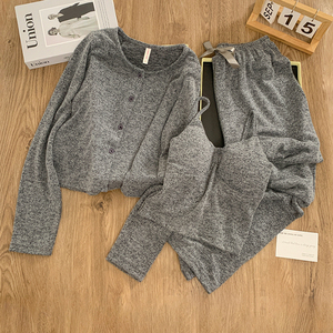 Ensembles <span class=keywords><strong>de</strong></span> vêtements <span class=keywords><strong>de</strong></span> nuit pyjamas hiver avec coussin d'allaitement rayonne cachemire fraisé peluche fronde pyjamas trois pièces vêtements <span class=keywords><strong>de</strong></span> maison pour femmes - Product Image 6