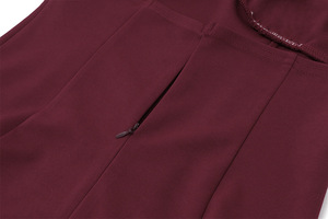 Elegante Mini Abito Rosso da Donna in Raso di Alta Qualità, Sexy con Stampa Digitale, Motivo Tinta Unita, Spalle Scoperte, Vestito da Club e Cerimonia, Senza Schienale - Product Image 4