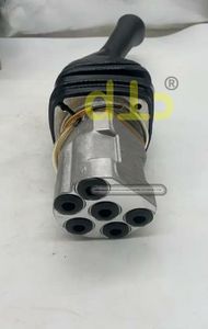 صمام تحكم هيدروليكي طيار عصا تحكم Joystick YN30V00111F1 لحفار هولاند الجديد E135B E135BSRLC E175B E215B E235BSR - Product Image 4