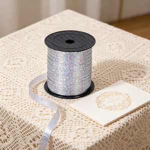 ริบบิ้นผ้าซาตินสีเงินประกายเงาทนทาน 500 ม. อุปกรณ์ตกแต่งปาร์ตี้คริสต์มาส - Product Image 3