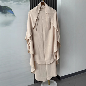 Khimar Lungo a Strato Singolo in Tessuto Morbido e Traspirante, Tinta Unita, con Ampia Tesa, per la Preghiera Musulmana dell'Eid - Product Image 6