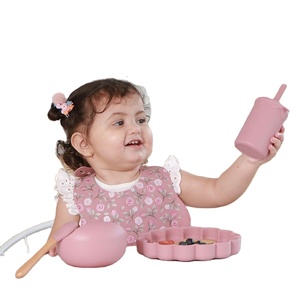Plato de silicona con dibujos animados para bebé, apto para uso alimentario, impermeable, suave, sin BPA, con forma de león, vajilla para niños pequeños - Product Image 2