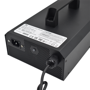 Cargador de Batería Inteligente de Alta Corriente 10A con Protección OVP/OCP/Temporizada de 530W TC600F-53310A0E para Uso Industrial con Entrada Universal - Product Image 4