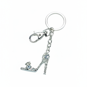 Portachiavi a Forma di Scarpa con Tacco Alto in Cristallo e Strass, Accessorio Moda in Tono Argento - Product Image 2