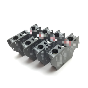 Partij van 4 Ca5-01 hulpcontactblokken, normaal gesloten, 600vac, 6a Nieuw origineel op voorraad Industriële automatisering Pac Dedicat - Product Image 1