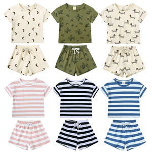 2026 Sommer Lässige 2-teilige Kinderbekleidungssets Baumwolle Gestreift Kleinkind Jungen Mädchen Outfits Neugeborene Babykleidung Großhandel Kurze Sets - Product Image 5
