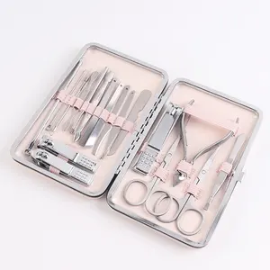 LOW MOQ hot sale personal nail care metal tools 18pcs manicure kit