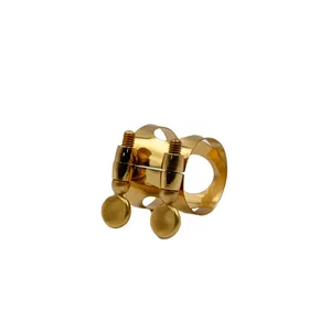 Saxfone Parts Accessoires <span class=keywords><strong>Ligature</strong></span> pour <span class=keywords><strong>saxophone</strong></span> soprano/<span class=keywords><strong>alto</strong></span>/ténor Vis d'embouchure de <span class=keywords><strong>saxophone</strong></span> en métal Ligatures plaquées or - Product Image 6