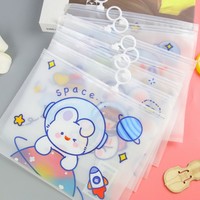 Étui à crayons en plastique épais de dessin animé, organisateur de papeterie créatif, sac de documents de bureau pour étudiants, mignon, avec sangle de poignet et fermeture éclair