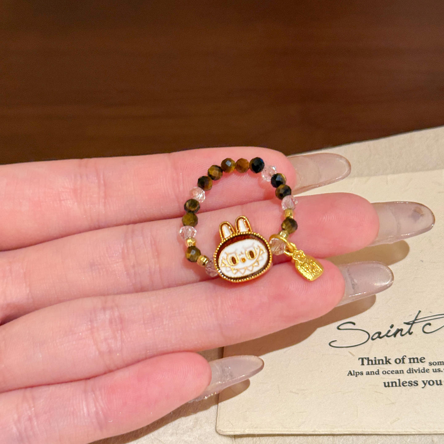 พร้อมจี้