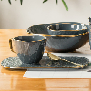 Turco moderno stile elegante oro cerchio decorazione smaltato personalizzato <span class=keywords><strong>porcellana</strong></span> <span class=keywords><strong>colazione</strong></span> cena <span class=keywords><strong>set</strong></span> - Product Image 2
