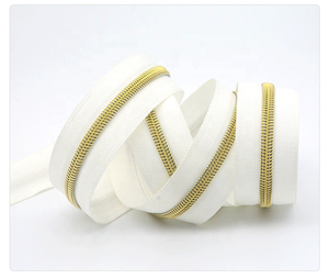 Golden <strong>Teeth</strong> Roll Zipper High Quality Custom Plastic 5# Factory <strong>Zip</strong> Eco-Friendly Long Chain for Jackets &amp; Bags Rubber Nylon - Product Image 2
