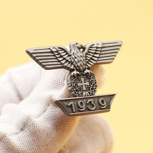 Insignes 3D commémoratifs de bande d'épingles en métal d'aigle vintage de haute qualité pour des vêtements - Product Image 6