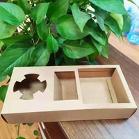 Plateau jetable en papier recyclé en forme de bateau conçu sur mesure pour le cinéma et les collations Plateau trois en un